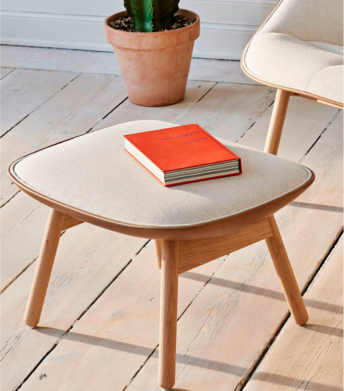 Stool Owen